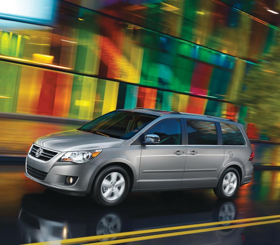  Volkswagen Routan 2009 года  (фото 50 из 80)